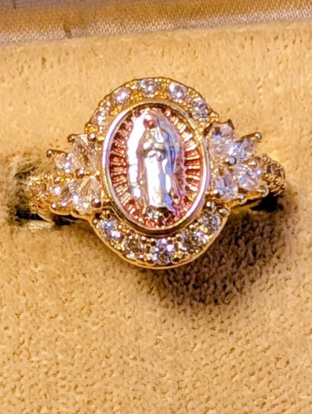 Estate precious beautiful